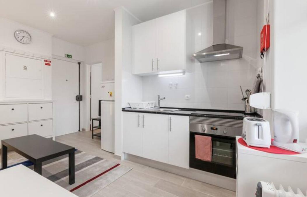 ליסבון Beautiful 1 Bedroom Apartment Near Benfica מראה חיצוני תמונה